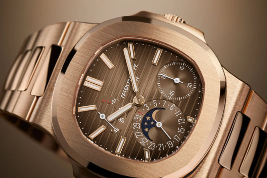 A Full Review of the Patek Philippe Nautilus 5712