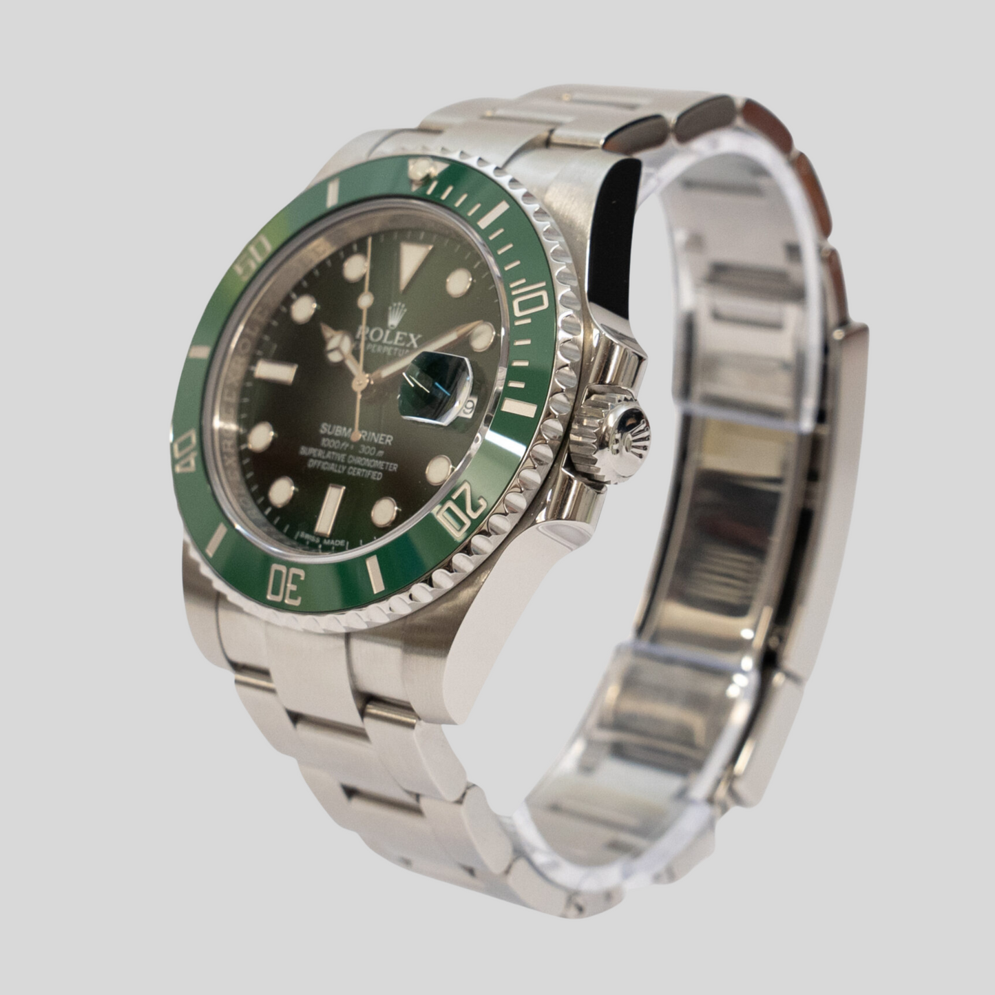 Rolex 116610LV HULK Green Submariner Date 40mm 2014