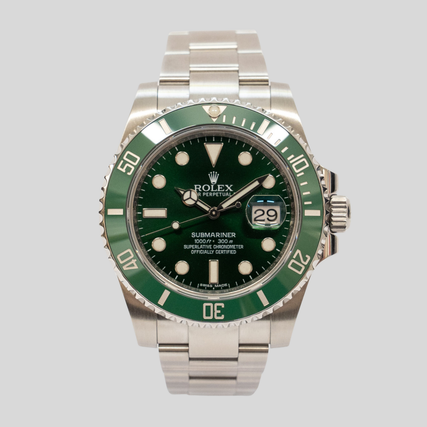 Rolex 116610LV HULK Green Submariner Date 40mm 2014